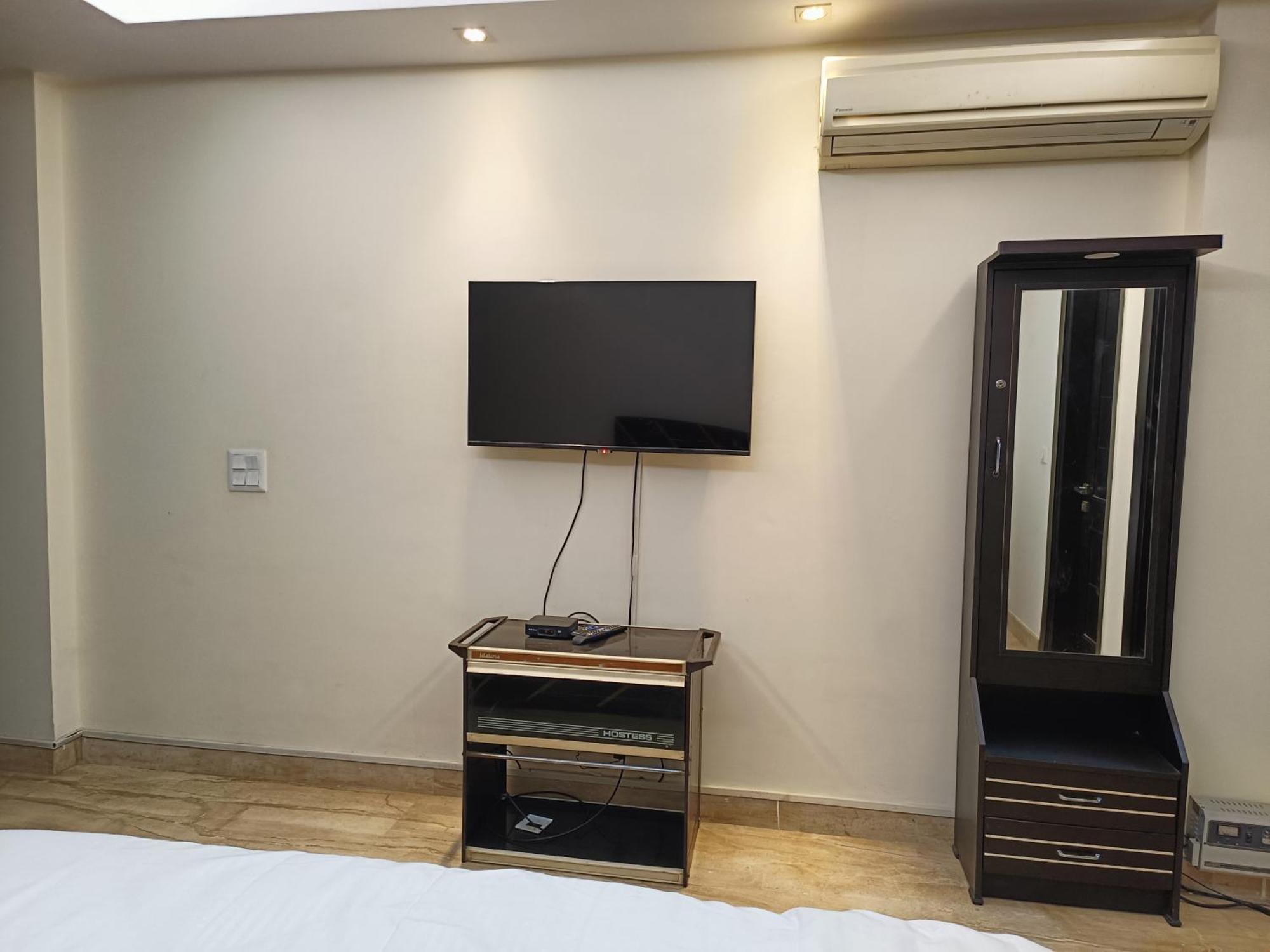 Greenleaf Apartment And Suites, Greater Kailash 1 New Delhi Luaran gambar